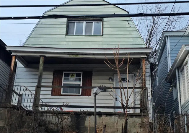 Photo 2 of Sale Pending at 830 Frank St, Mc Kees Rocks, PA 15136 | MLS# 1732865 | Listing updated on 2026-07-16