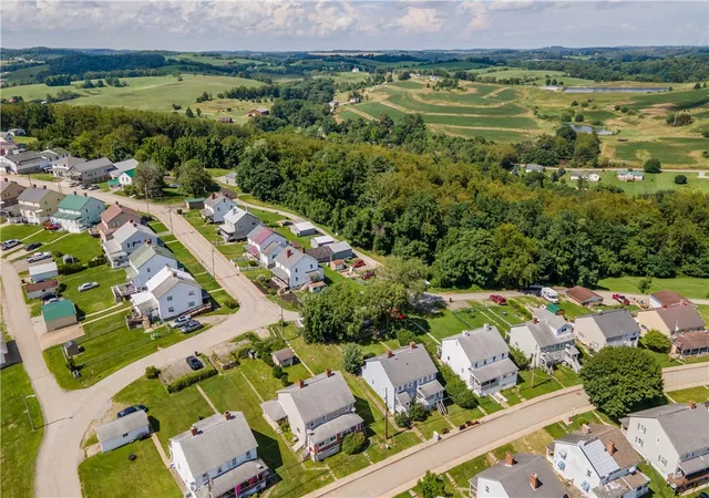 35th image of 11 Madison Street, Cokeburg, PA 15324 | MLS# 1732852