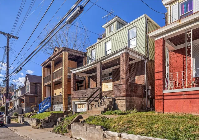 Photo 2 of Sale Pending at 1741 Laketon Rd, Pittsburgh, PA 15221 | MLS# 1732899 | Listing updated on 2026-07-21