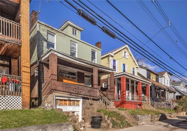 Photo 3 of Sale Pending at 1741 Laketon Rd, Pittsburgh, PA 15221 | MLS# 1732899 | Listing updated on 2026-07-21