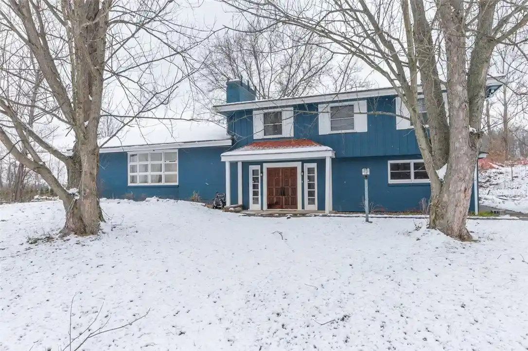 Single family home for sale at 722 Connellsville Ave, Connellsville, PA 15425 | MLS# 1732936