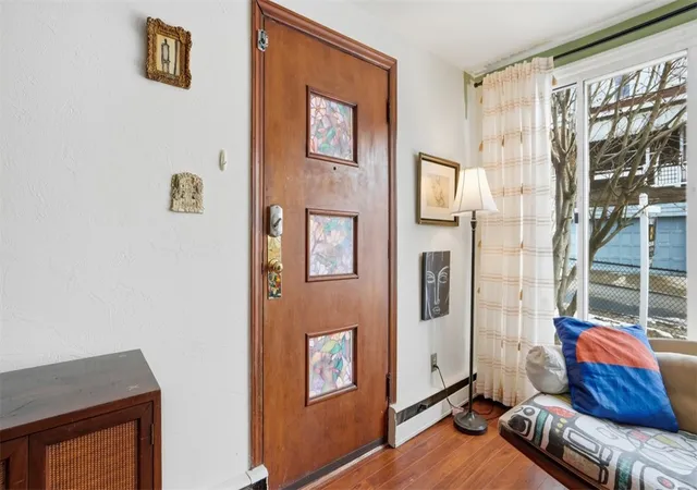 Photo 4 of Single family home for sale at 80 Westwood St, Mt Washington, PA 15211 | MLS# 1733088 | Listing updated on 2026-08-02