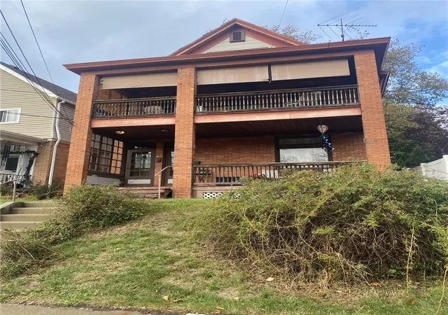 Homes for sale in Ingram, PA | 2 Dakota St, Ingram, PA 15205 | MLS# 1732996