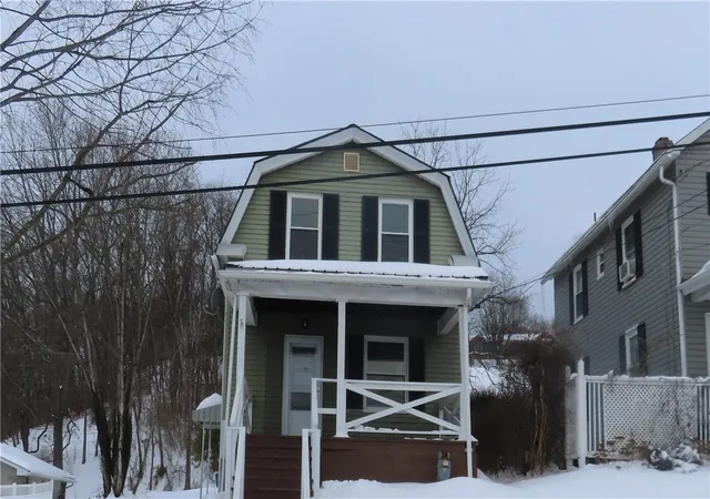 Photo 1 of Single family home for sale at 3517 West 3rd Ave, Beaver Falls, PA 15010 | MLS# 1733349 | Listing updated on 2026-04-27