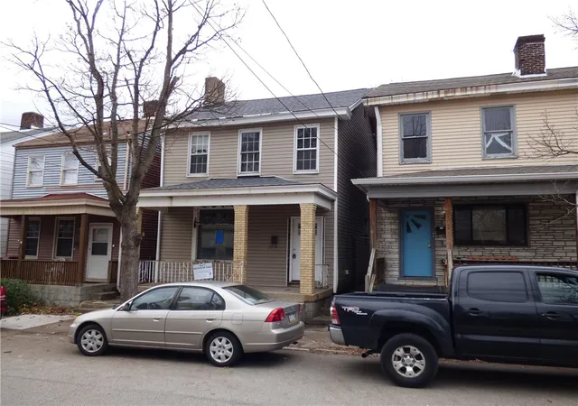 Homes for sale in Elliott, PA | 211 Amherst St, Elliott, PA 15220 | MLS# 1733383
