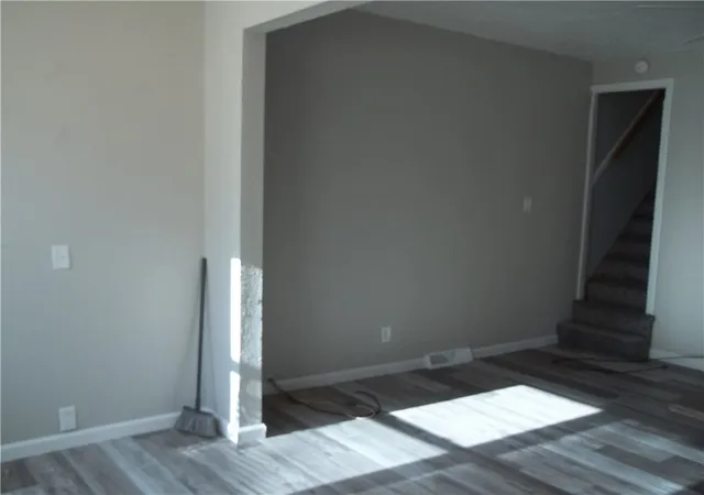3rd image of 3840 Baytree St, Observatory Hill, PA 15214 | MLS# 1733502