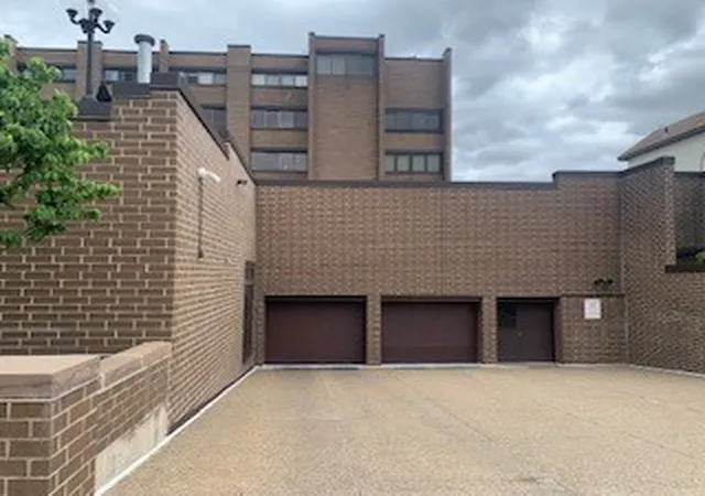 3rd image of 1000 Grandview Avenue #401, Mt Washington, PA 15211 | MLS# 1733520
