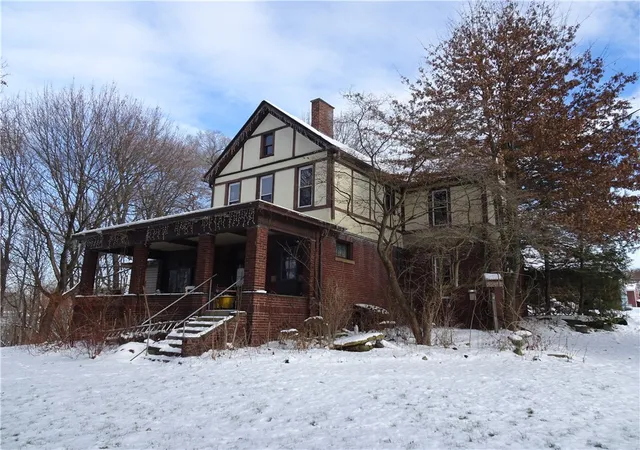 Homes for sale in New Stanton, PA | 301 S Center Avenue, New Stanton, PA 15672 | MLS# 1733716