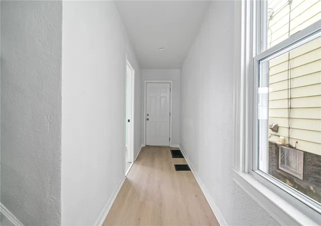 3rd image of 67 Ruth St, Mt Washington, PA 15211 | MLS# 1733652