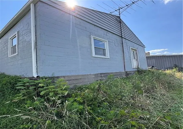 Homes for sale in North Union Twp, PA | 32 Springer Ave, North Union Twp, PA 15401 | MLS# 1735029