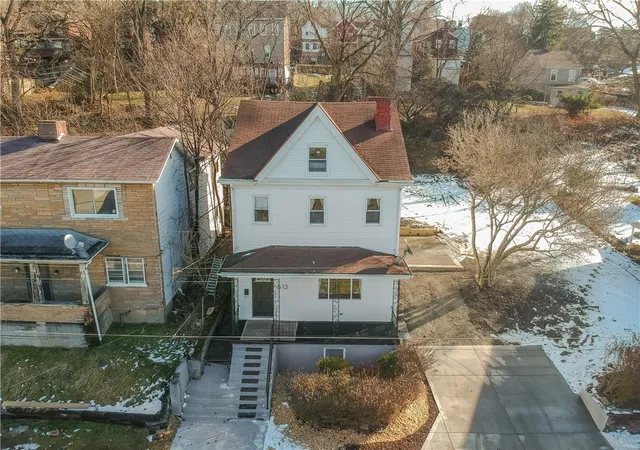 2nd image of 513 Grace St, Mt Washington, PA 15211 | MLS# 1735295
