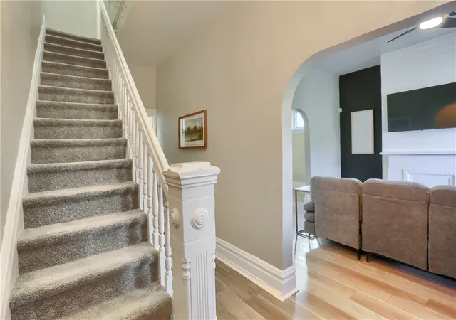 5th image of 513 Grace St, Mt Washington, PA 15211 | MLS# 1735295