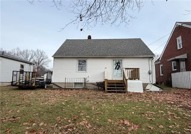 3rd image of 959 Bechtol, Sharon, PA 16146 | MLS# 1735199