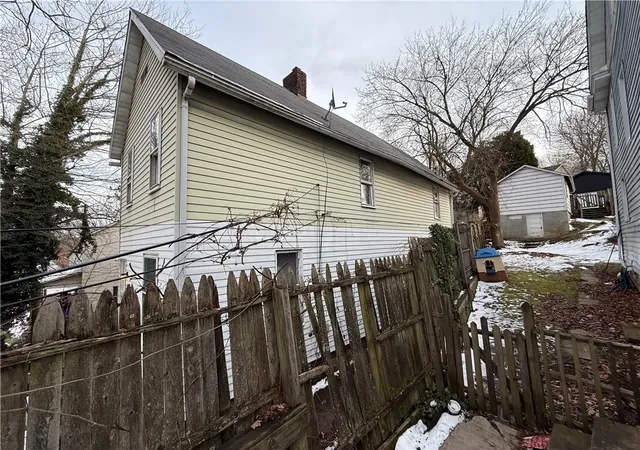 Photo 3 of Multi family home for sale at 107 Sumner Ave, Butler, PA 16001 | MLS# 1735359 | Listing updated on 2026-08-28