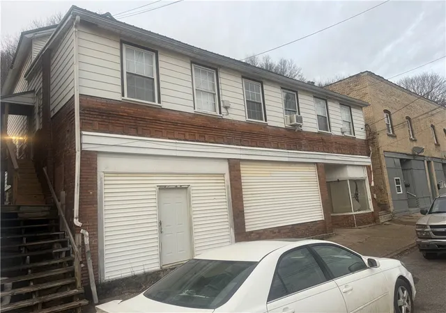 Photo 2 of Multi family home for sale at 623 Bessemer Ave, Lyndora, PA 16045 | MLS# 1735348 | Listing updated on 2026-08-28