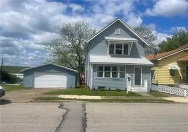2nd image of 506 Spearman, Farrell, PA 16121 | MLS# 1735511