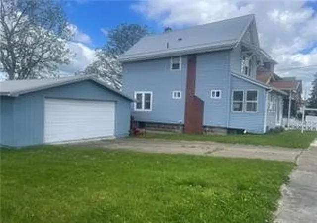 3rd image of 506 Spearman, Farrell, PA 16121 | MLS# 1735511