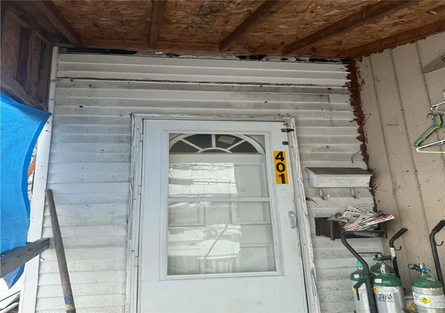 Homes for sale in Homestead, PA | 401 Iowa Ave, Homestead, PA 15045 | MLS# 1735543