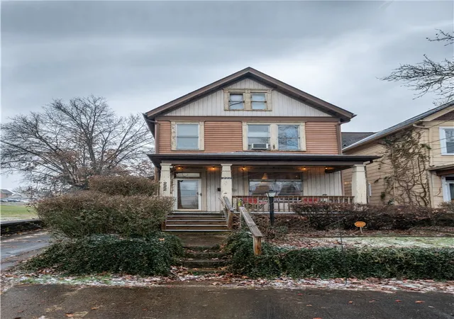 Homes for sale in Jeannette, PA | 222 N 2nd St, Jeannette, PA 15644 | MLS# 1735574