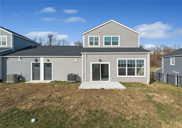 Photo 1 of Single family home for sale at 2217 Lebanon Dr, Mc Keesport, PA 15135 | MLS# 1735714 | Listing updated on 2026-04-04