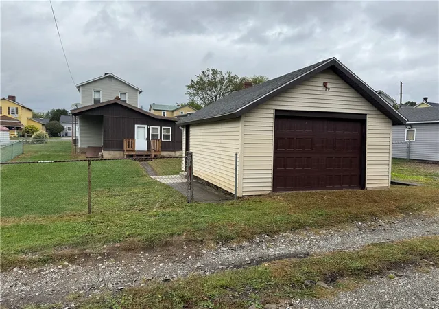 Homes for sale in Derry Twp, PA | 1244 W High St, Derry Twp, PA 15620 | MLS# 1735768