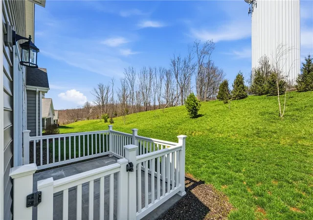 3rd image of 289 Jefferson Lane, Cranberry Township, PA 16066 | MLS# 1735958