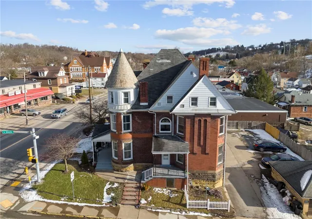 Homes for sale in City Of Washington, PA | 306 E Maiden St, City Of Washington, PA 15301 | MLS# 1736143