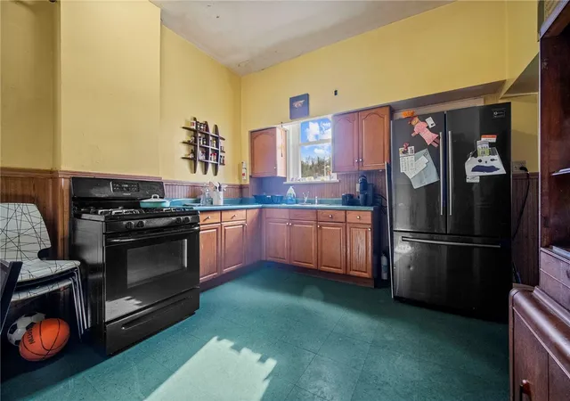 Homes for sale in City Of Washington, PA | 306 E Maiden St, City Of Washington, PA 15301 | MLS# 1736143