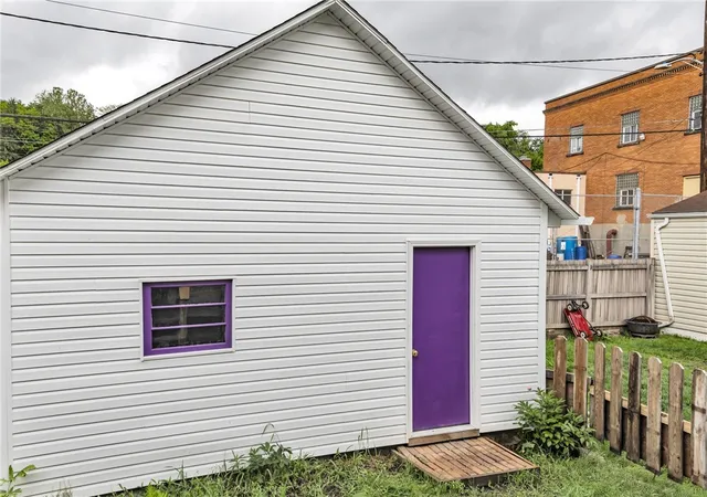 4th image of 623 E 3Rd Ave, Tarentum, PA 15084 | MLS# 1736321