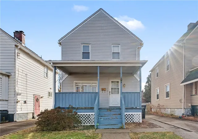 Homes for sale in Aliquippa, PA | 1807 Mcminn Street, Aliquippa, PA 15001 | MLS# 1736524