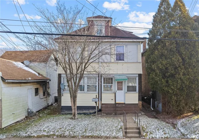 Homes for sale in Ambridge, PA | 2208 Duss Avenue, Ambridge, PA 15003 | MLS# 1737091