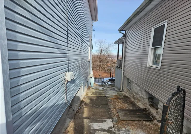 2nd image of 5388 Warble, Garfield, PA 15224 | MLS# 1737415