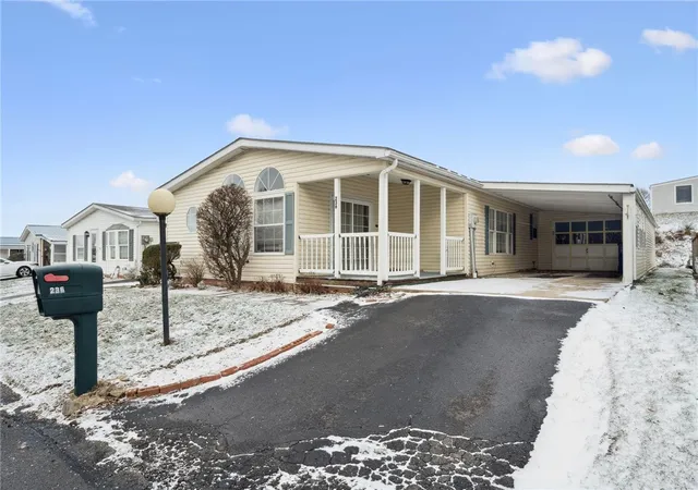 Homes for sale in Murrysville, PA | 236 Ridge Ln, Murrysville, PA 15668 | MLS# 1737250