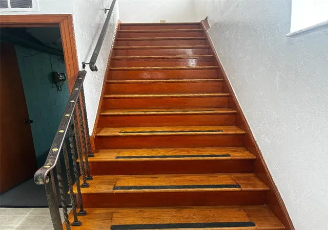 Photo 4 of Sale Pending at 1238 Love St, Pittsburgh, PA 15218 | MLS# 1737450 | Listing updated on 2026-09-19
