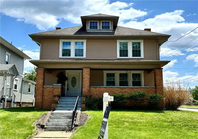 2nd image of 1195 4th St, Beaver, PA 15009 | MLS# 1737651