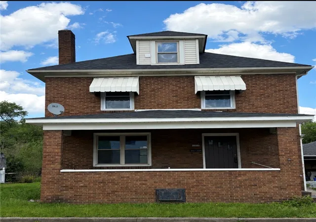 Homes for sale in New Brighton, PA | 1419 Penn Avenue, New Brighton, PA 15066 | MLS# 1737671