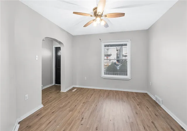 Homes for sale in Ambridge, PA | 559 Glenwood Avenue, Ambridge, PA 15003 | MLS# 1737854