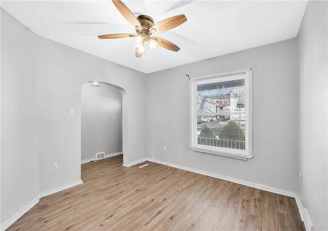 Homes for sale in Ambridge, PA | 559 Glenwood Avenue, Ambridge, PA 15003 | MLS# 1737854