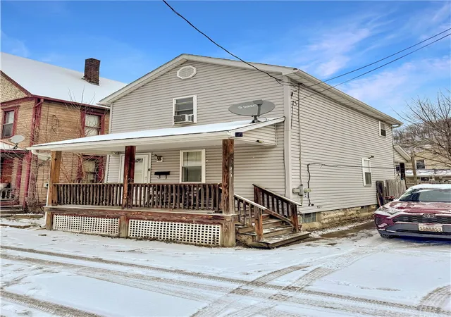 3rd image of 721 Kennedy Ave, Greater Johnstown School District, PA 15901 | MLS# 1737955