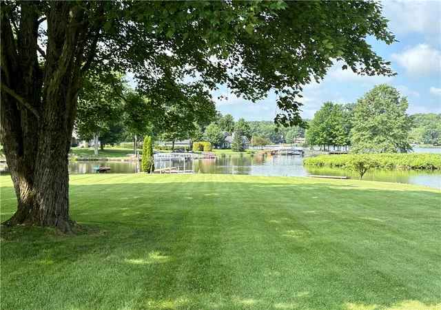 4th image of 362 Latonka Dr, Jackson Twp, PA 16137 | MLS# 1737973