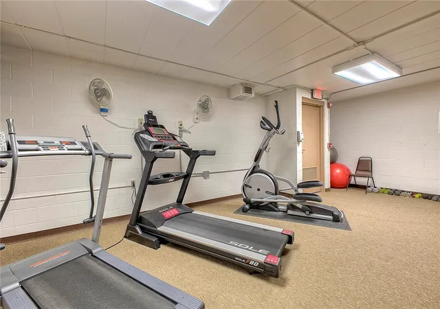 2nd image of 3 Alta Vita Dr, Hempfield Twp, PA 15601