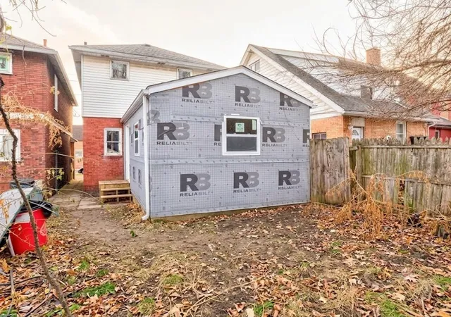 12th image of 614 8th St, Beaver Falls, PA 15010 | MLS# 1738156
