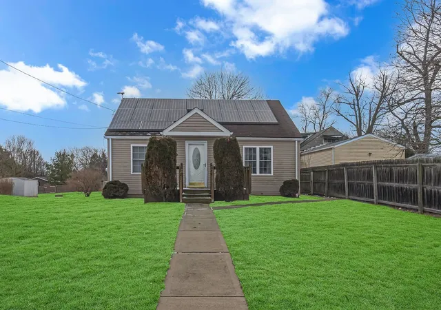 Homes for sale in Brighton Twp, PA | 221 1st Street, Brighton Twp, PA 15009 | MLS# 1738096