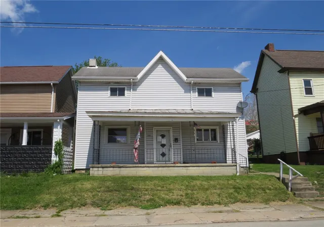 Homes for sale in Scottdale, PA | 320 S Broadway St, Scottdale, PA 15683 | MLS# 1738271