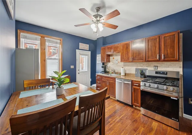 5th image of 1907 Larkins Way, Pittsburgh, PA 15203 | MLS# 1738172