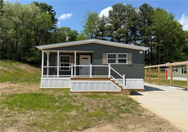 Homes for sale in Adams Twp, PA | 235 Sunnyhill, Adams Twp, PA 16059 | MLS# 1738128