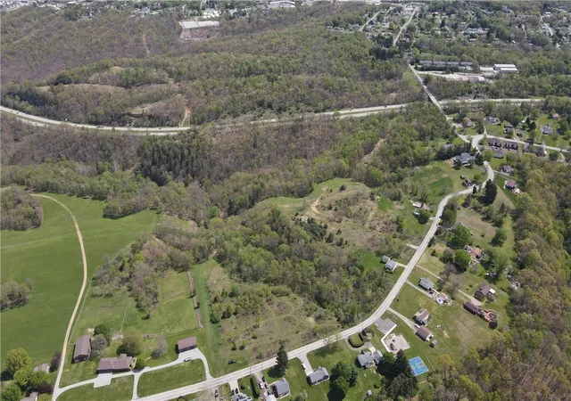 1st image of 310 Pleasant Dr, Aliquippa, PA 15001 | MLS# 1738387