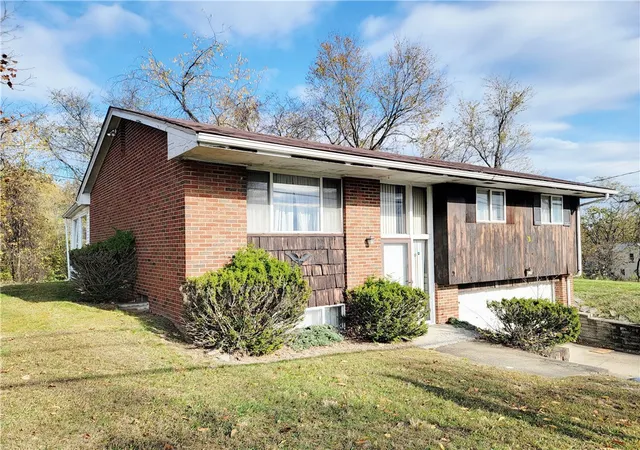 Single family home for sale at 632 Monaca Rd, Aliquippa, PA 15001 | MLS# 1738597 | Listing updated on 2026-05-28