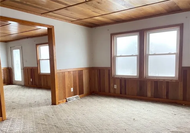 Homes for sale in Emlenton Boro, PA | 1026 Route 478, Emlenton Boro, PA 16373 | MLS# 1738888