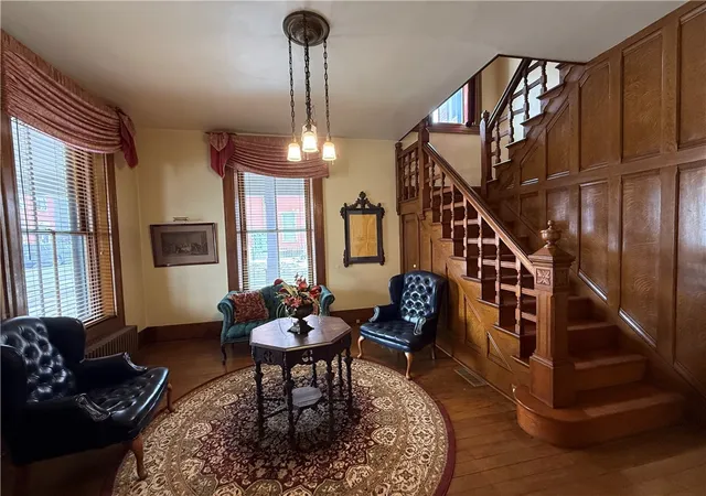 Photo 4 of Single family home for sale at 205 E High St, Waynesburg, PA 15370 | MLS# 1739043 | Listing updated on 2026-08-31